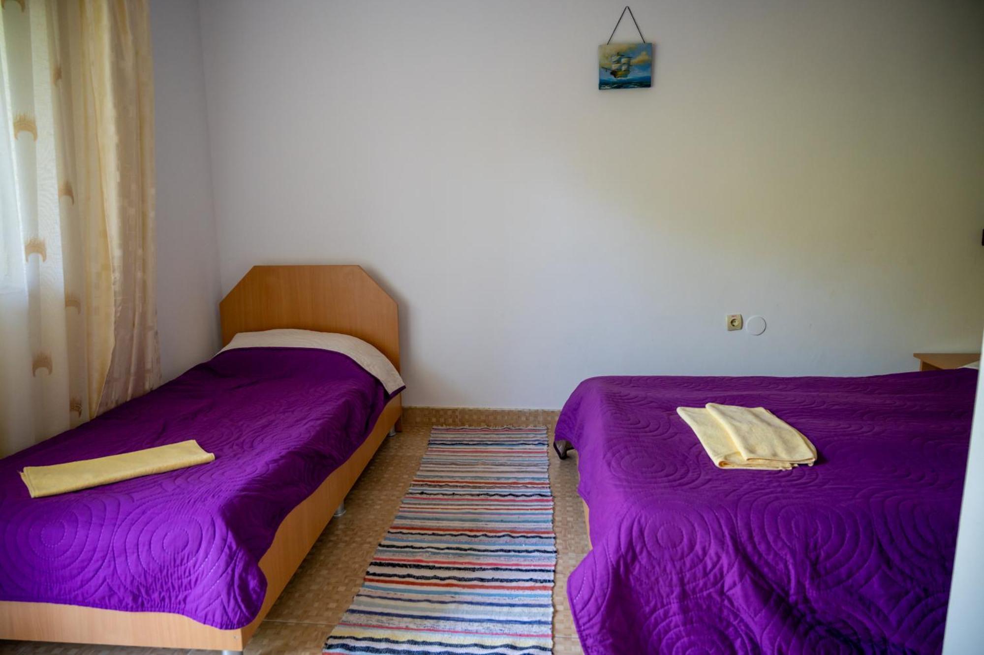 Casa La Dinamo Hotel Două Mai Kültér fotó